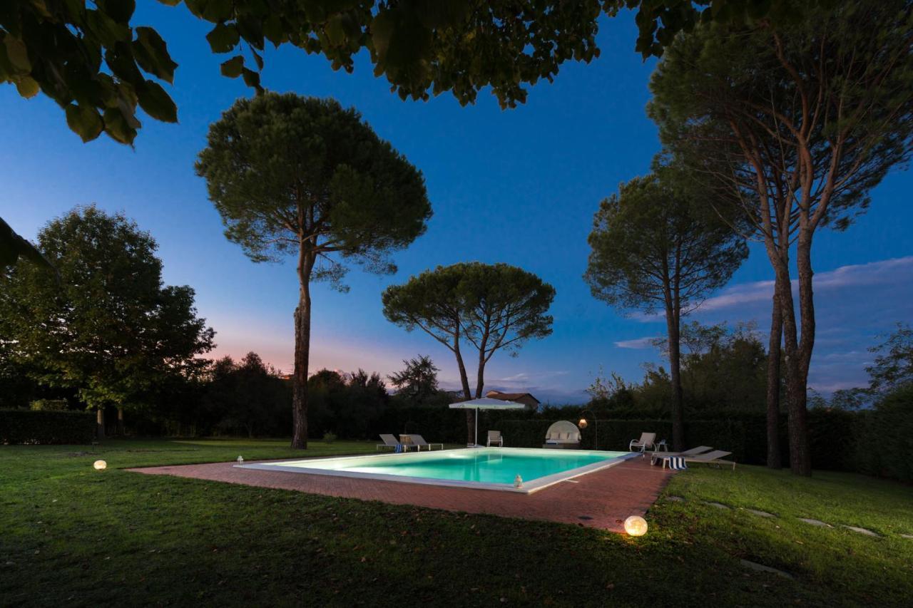 Villa Ines Charme Near Lucca Altopascio Exterior photo