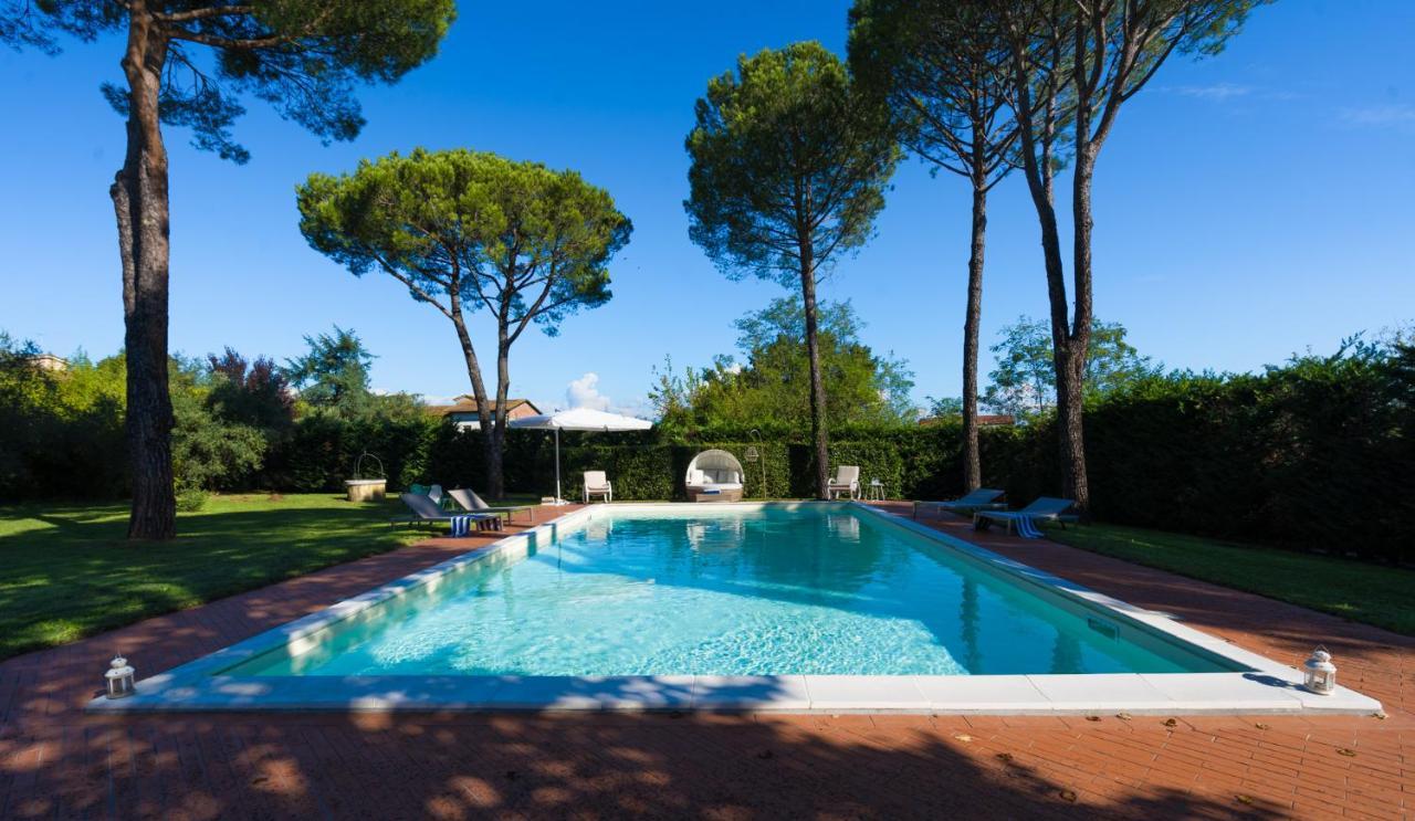 Villa Ines Charme Near Lucca Altopascio Exterior photo